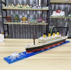 Alternative view of Titanic Large Building Blocks